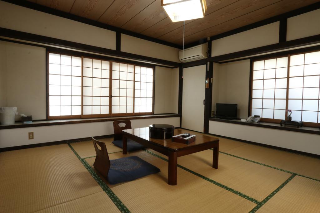 Hotel Yunomoto Onsen Miyakonojō Exterior foto